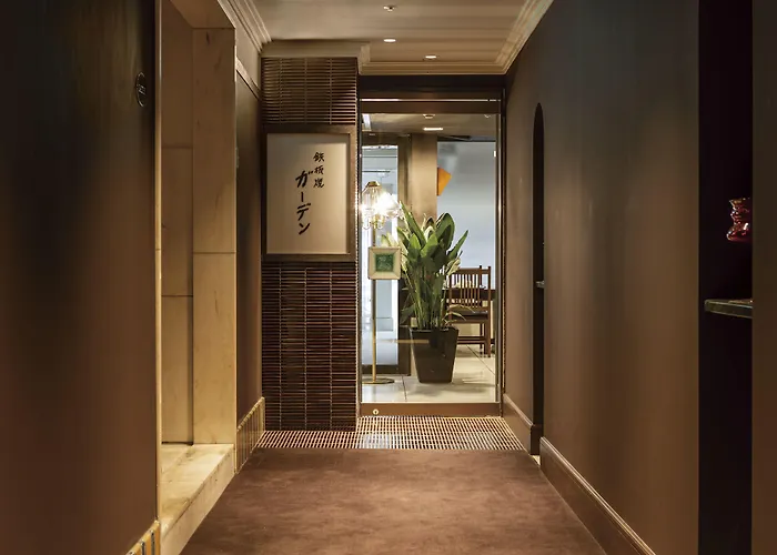 Hilltop Hotel Tokyo